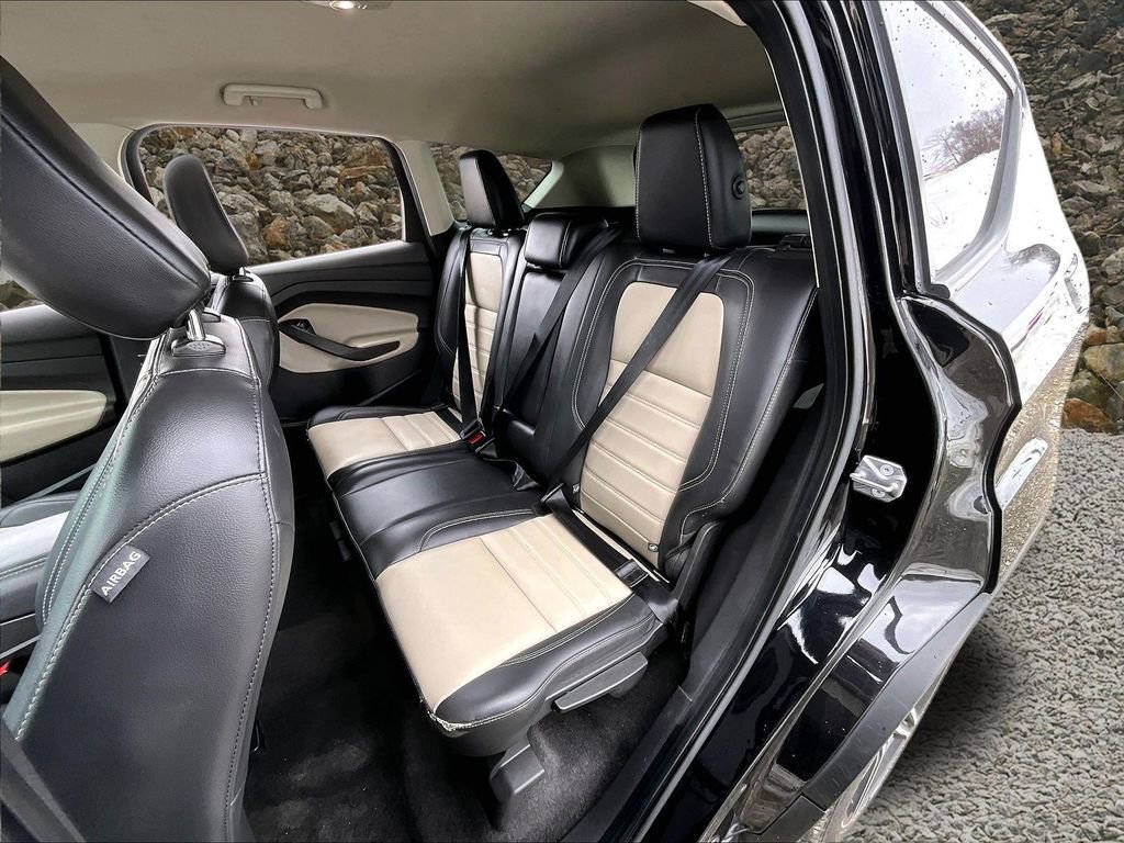 Used 2019 Ford Escape SEL image 24