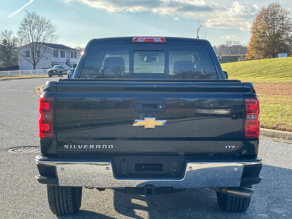 Used 2014 Chevrolet Silverado 1500 LTZ w/ LTZ Plus Package image 13