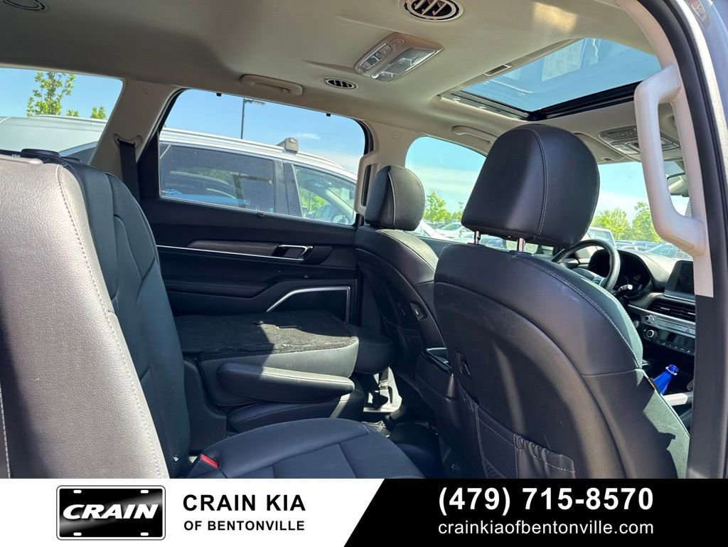Certified 2021 Kia Telluride EX w/ EX Premium Package AWD/4WD image 9