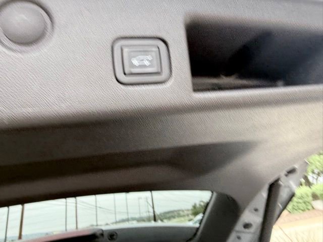Certified 2024 Chevrolet Equinox LT w/ LPO, Floor Liner Package FWD image 21