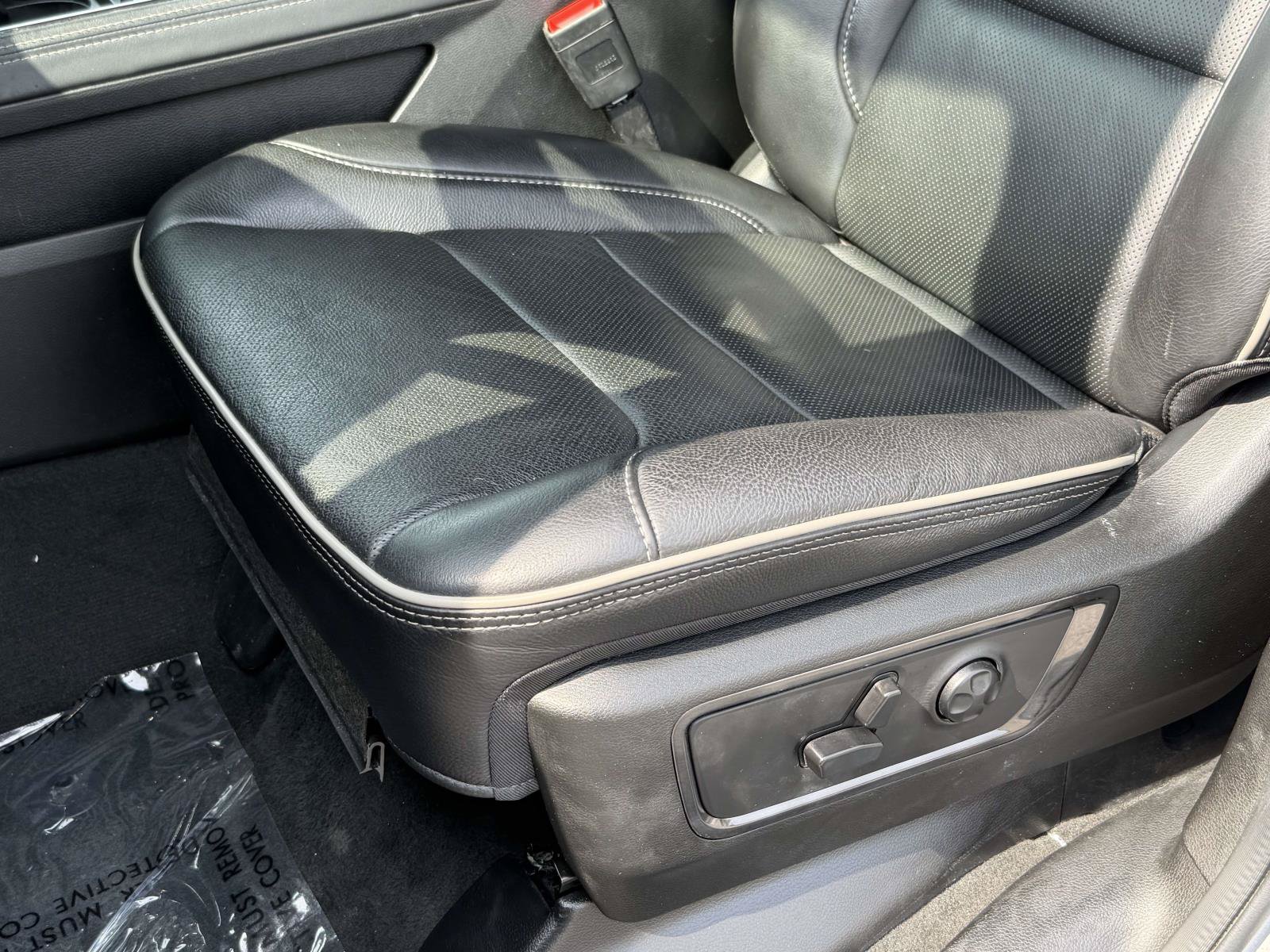 Used 2023 RAM 1500 Limited w/ Night Edition AWD/4WD image 28