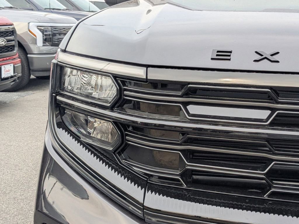 New 2026 Ford Expedition Platinum w/ Stealth Appearance Package image 10