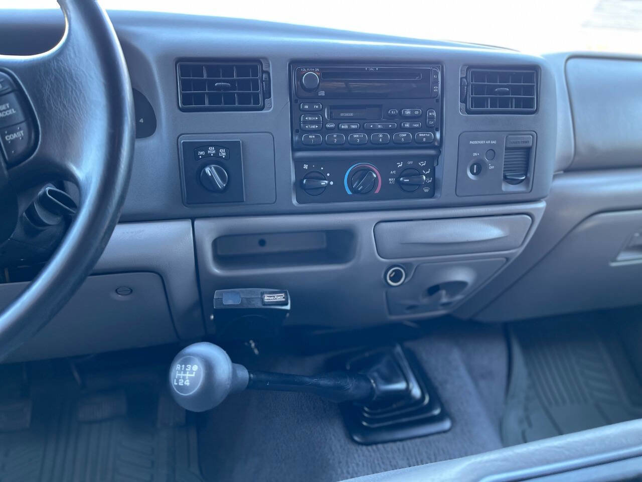 Used 2000 Ford F250 XLT image 45