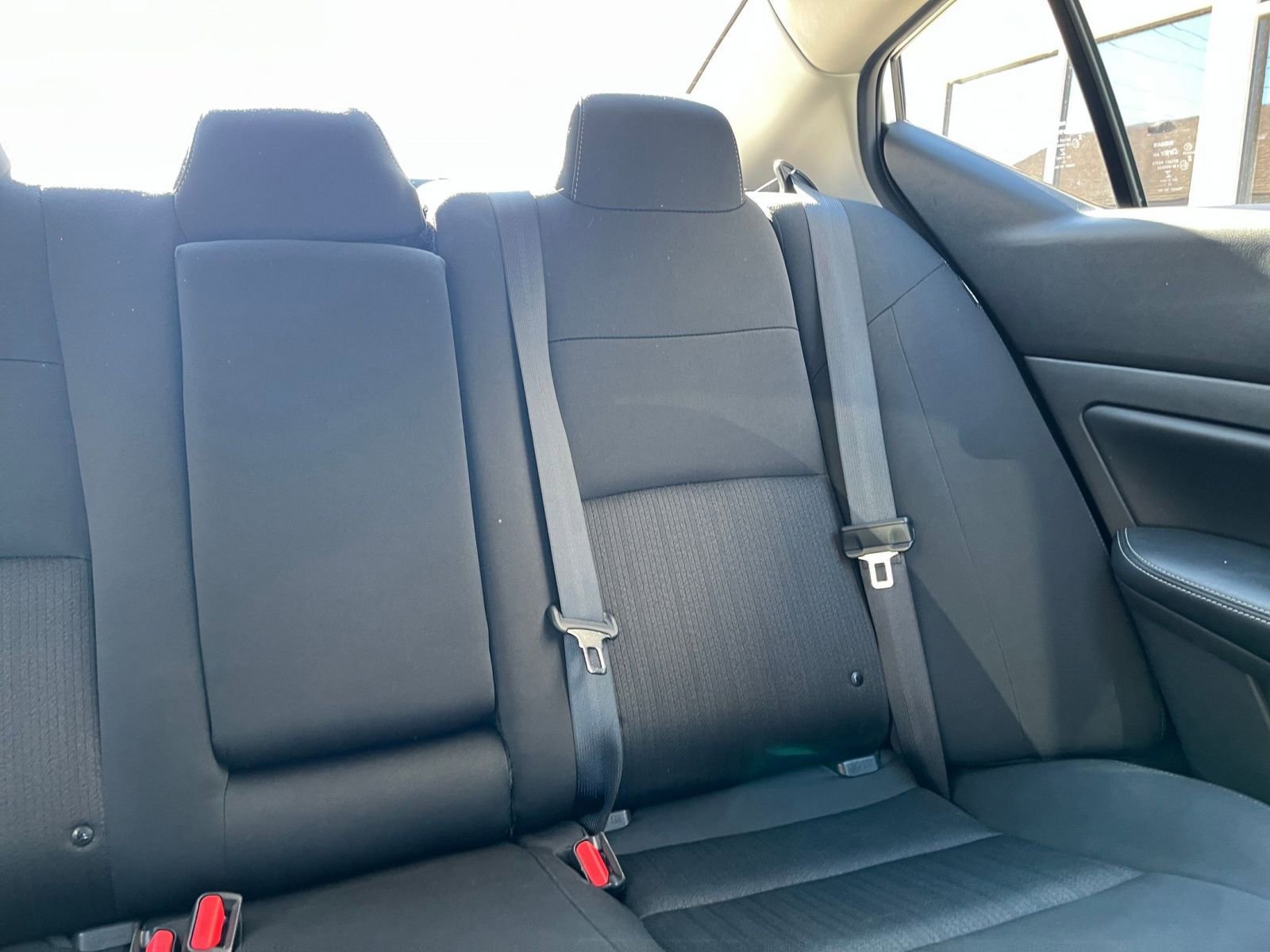 Used 2025 Nissan Altima 2.5 SV image 36