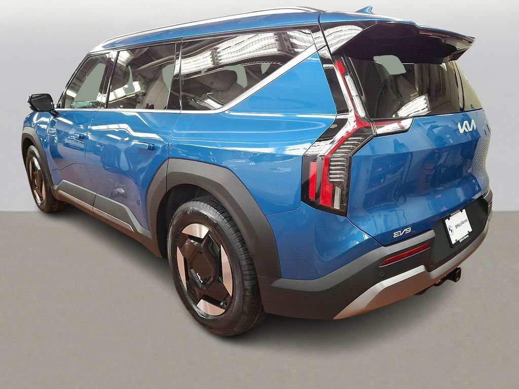Used 2024 Kia EV9 Wind image 5