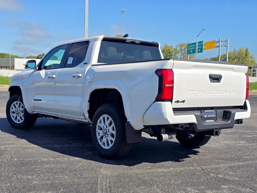 New 2026 Toyota Tacoma SR5 AWD/4WD image 12