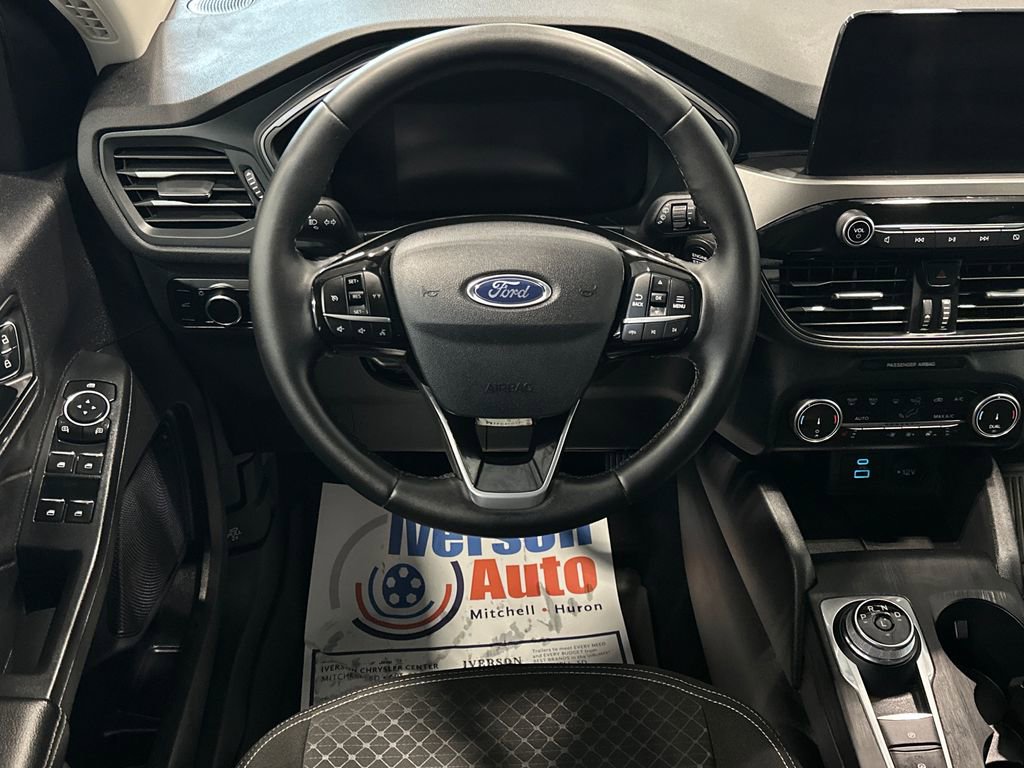 Used 2023 Ford Escape Active w/ Cold Weather Package FWD image 29