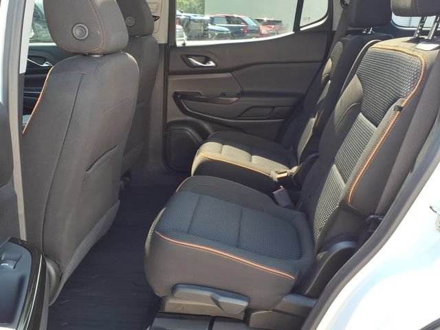 Used 2023 GMC Acadia AT4 w/ LPO, Floor Liner Package AWD/4WD image 9