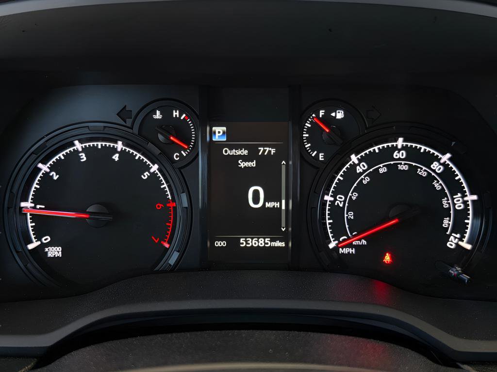 Used 2022 Toyota 4Runner SR5 Premium w/ Moonroof Package AWD/4WD image 1