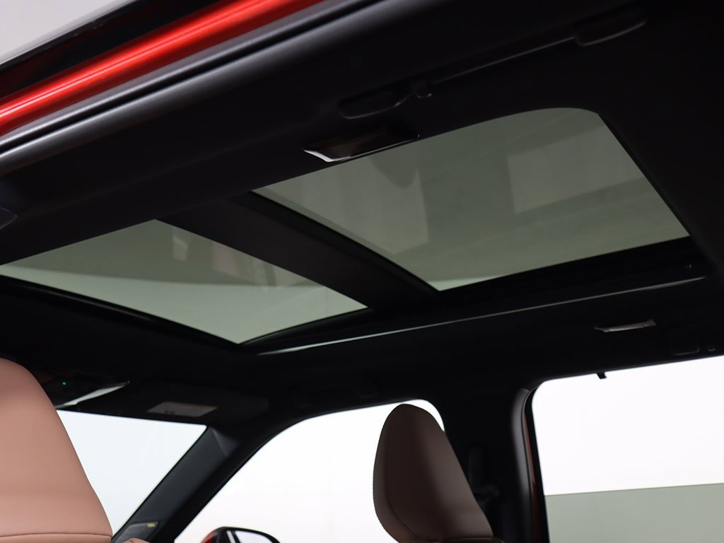 New 2025 Mitsubishi Outlander SEL image 23