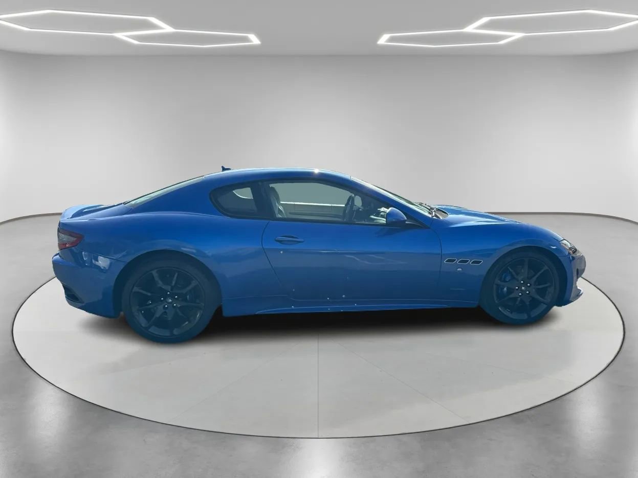 Used 2013 Maserati GranTurismo Sport RWD image 4