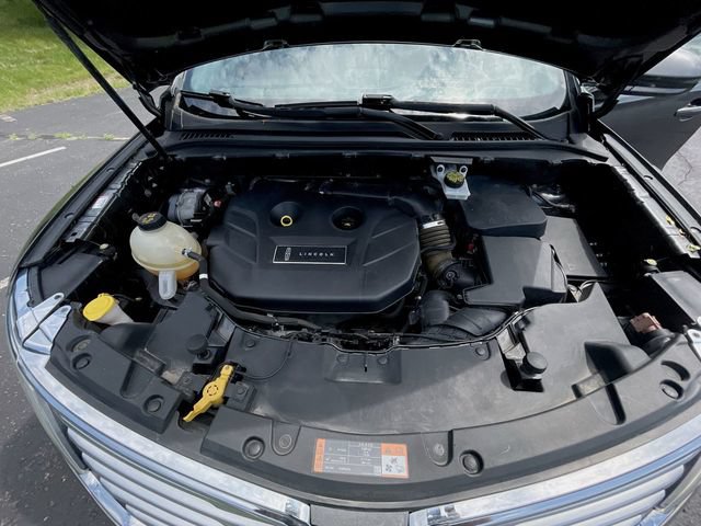 Used 2018 Lincoln MKC Select w/ Select Plus Package AWD/4WD image 22