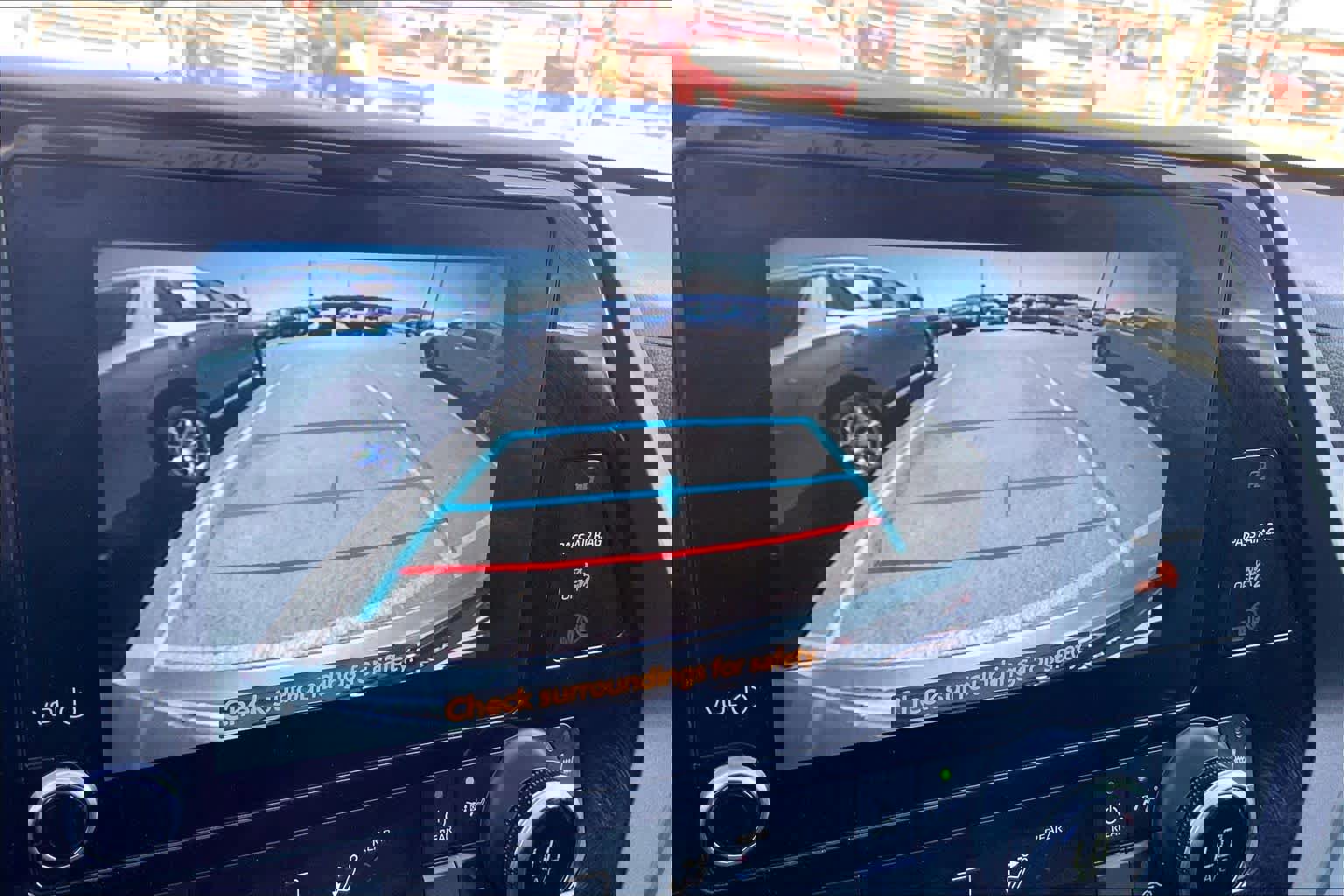 Used 2023 Toyota Highlander XLE image 27