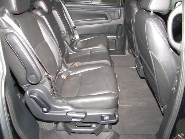 Certified 2023 Honda Odyssey Sport image 17