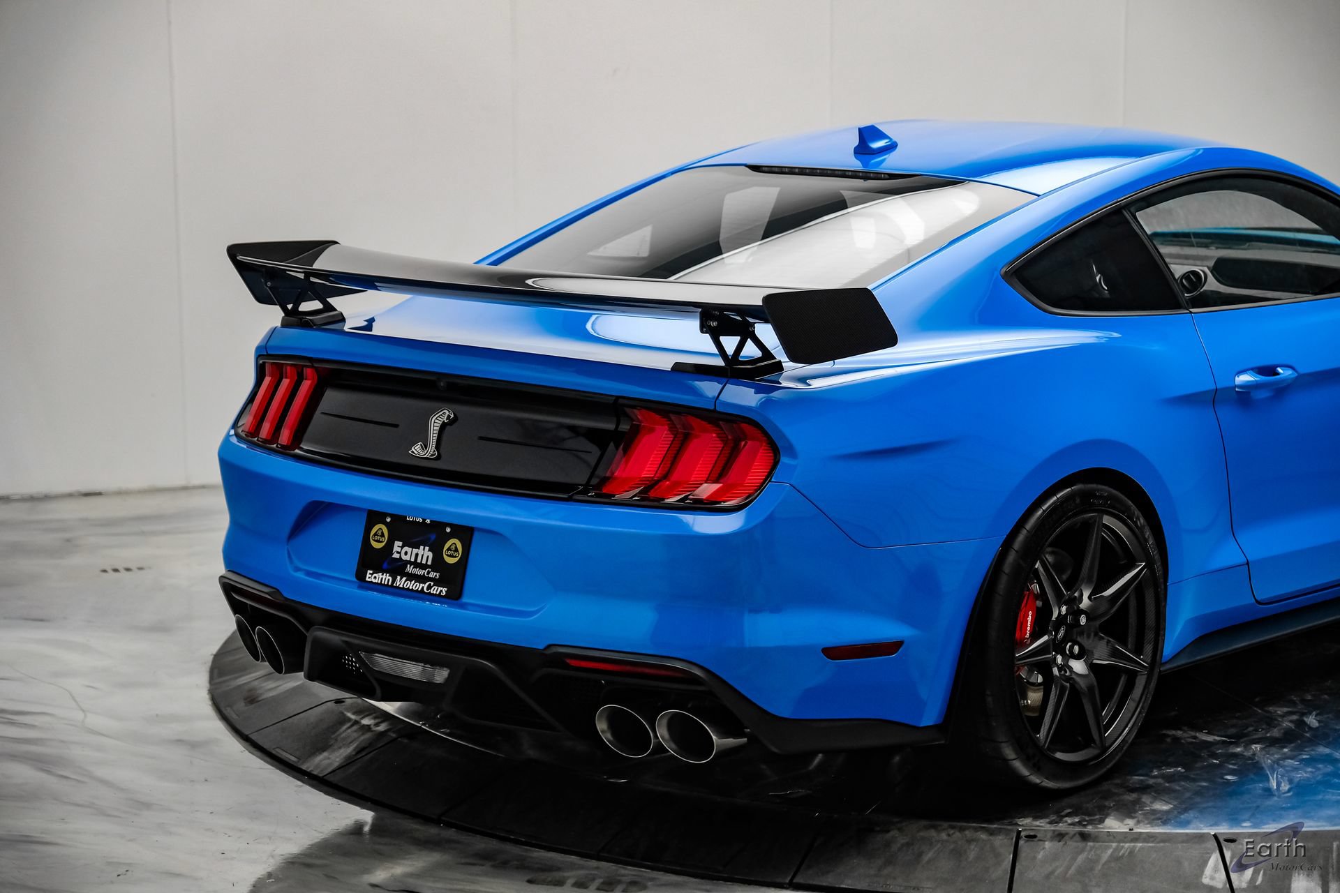 Used 2022 Ford Mustang Shelby GT500 w/ Carbon Fiber Track Pack RWD image 22