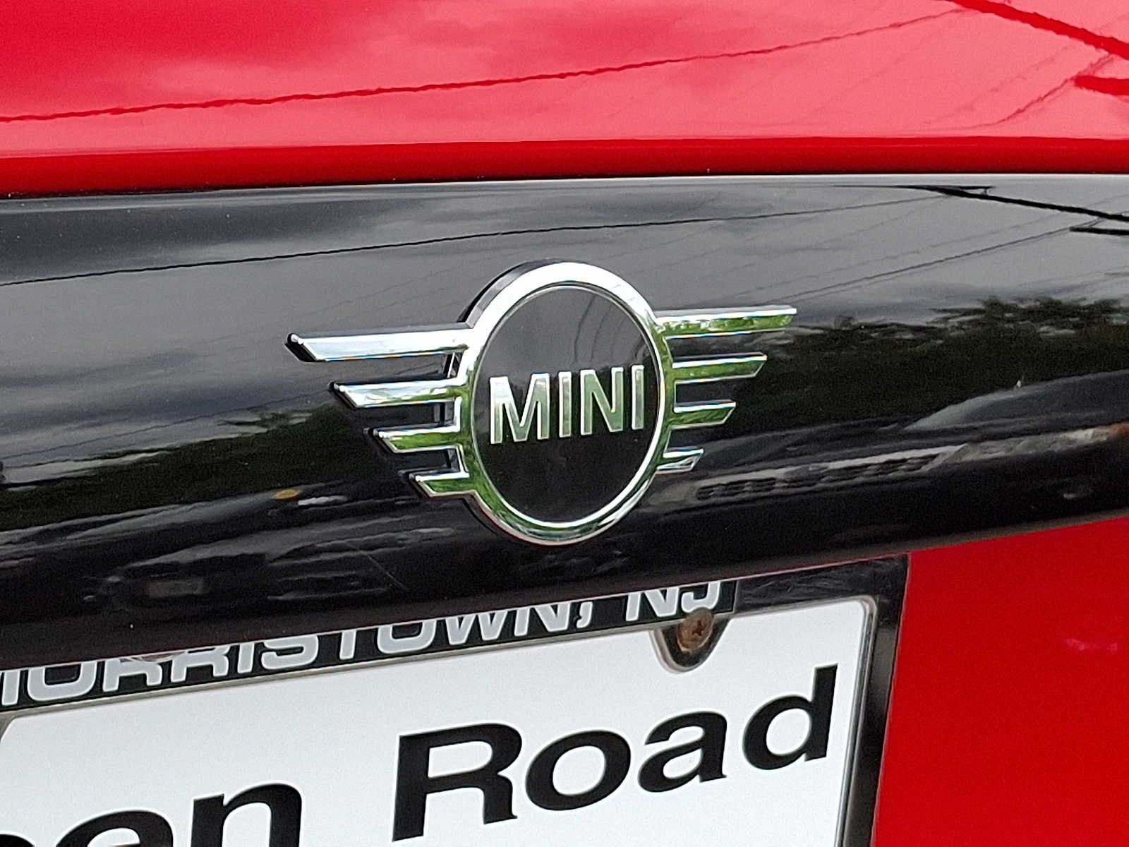 Used 2024 MINI Cooper 2-Door Hardtop FWD image 29