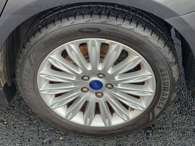 Used 2016 Ford Fusion SE FWD image 7