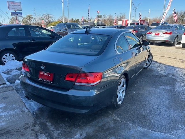 Used 2009 BMW 328i xDrive Coupe image 4