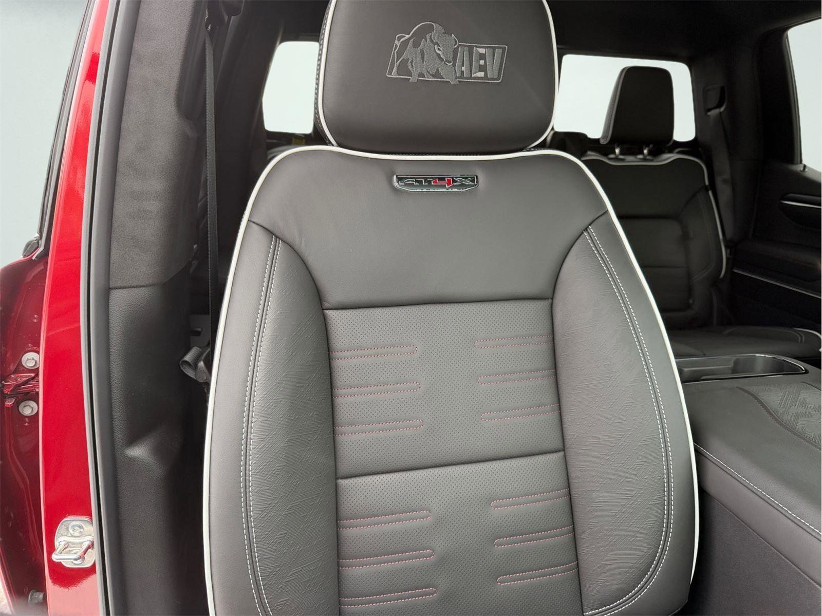 New 2026 GMC Sierra 1500 AT4X w/ AT4X AEV Edition image 35