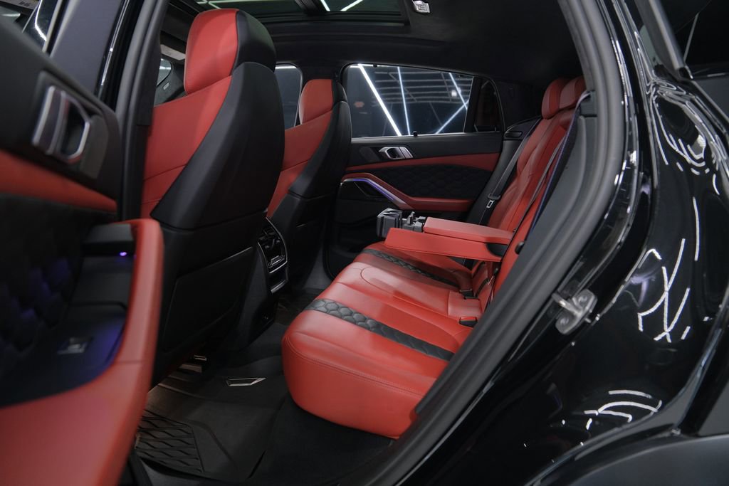 Used 2022 BMW X6 M w/ Competition Package image 30