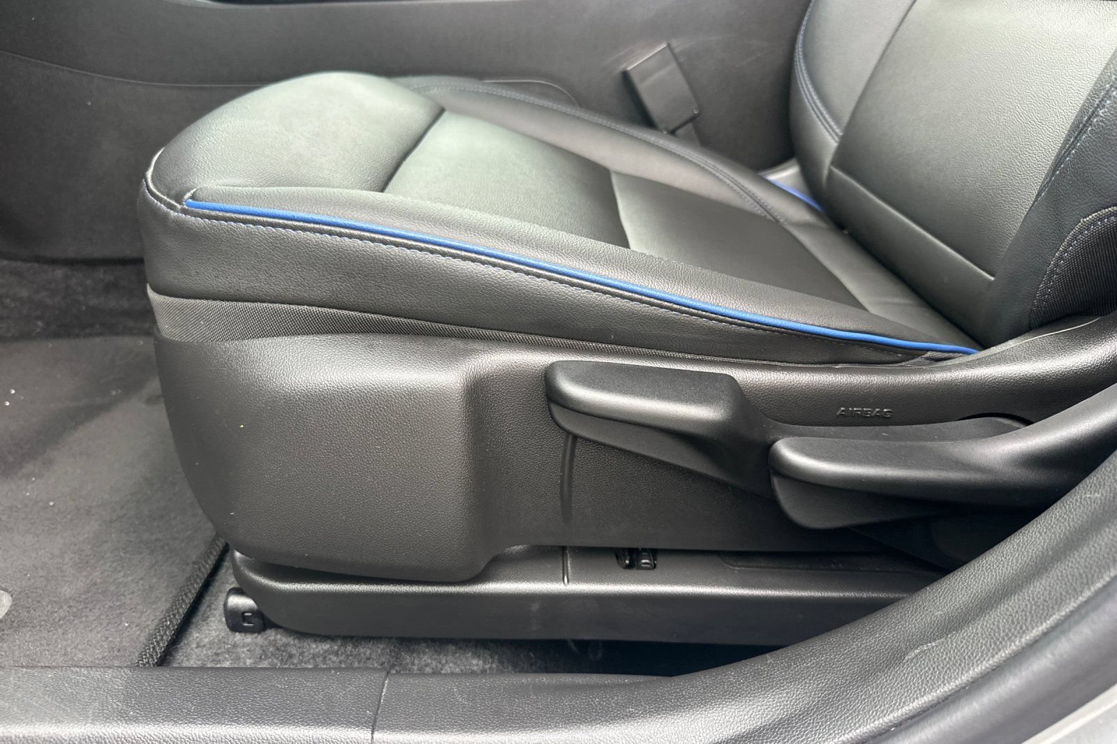 Used 2024 Buick Envista Sport Touring w/ Convenience II Package FWD image 13