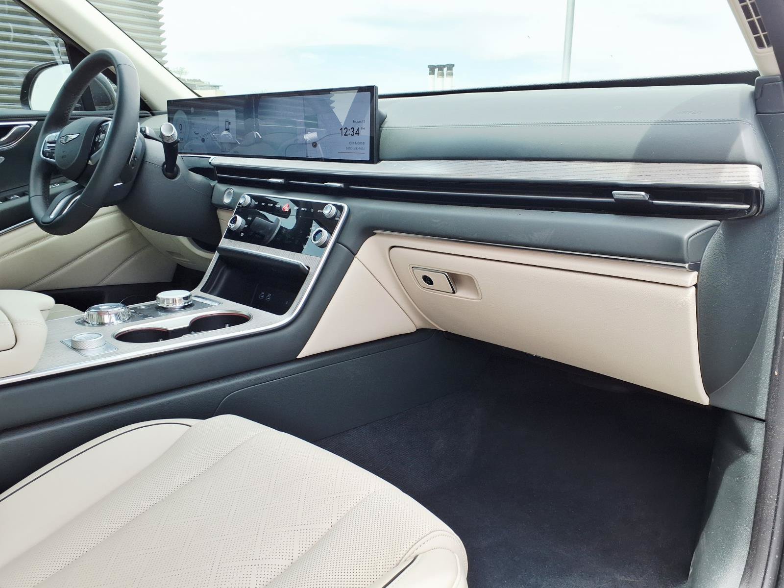 Certified 2026 Genesis GV80 2.5T Prestige AWD/4WD image 10