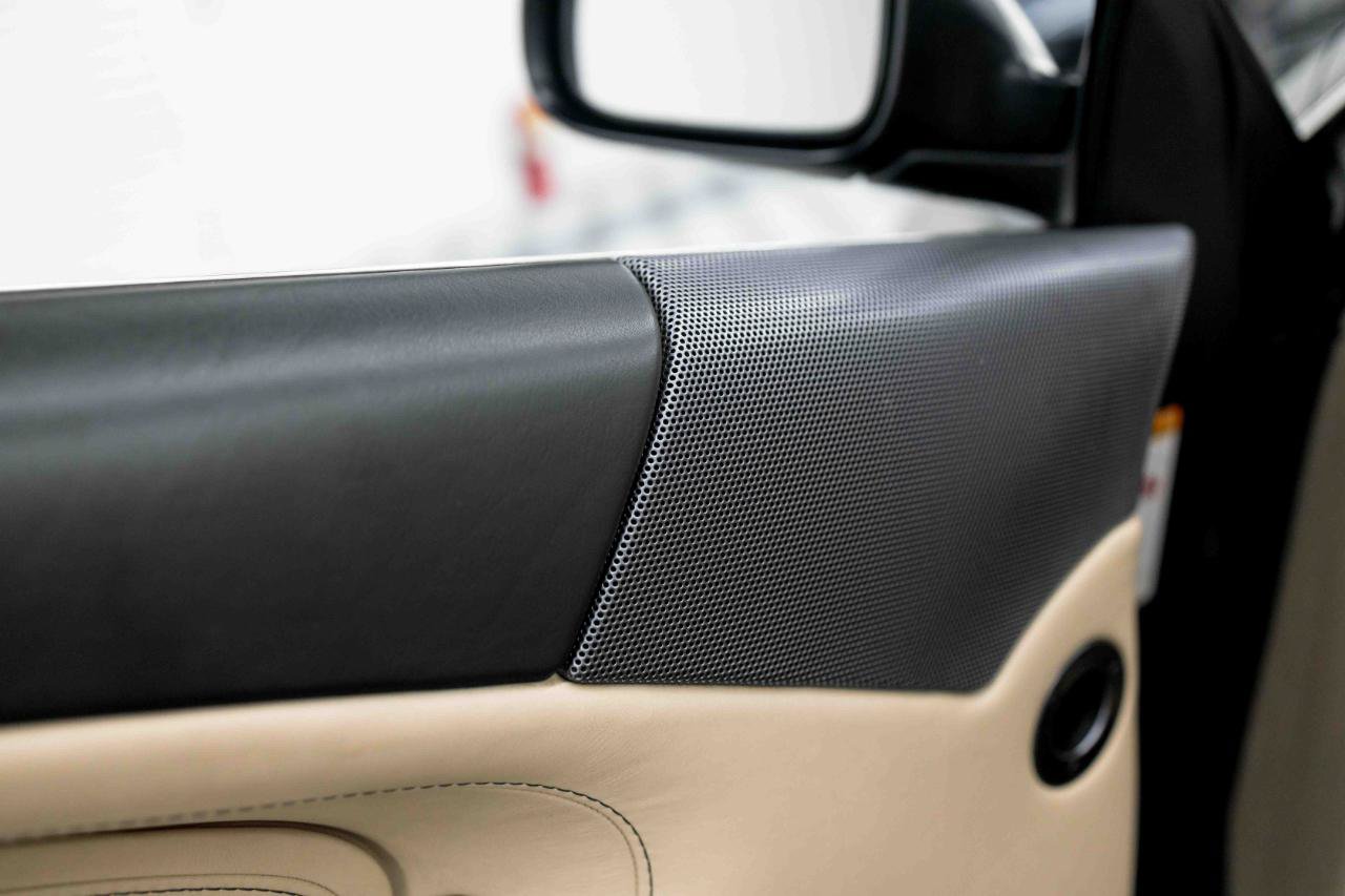 Used 2006 Aston Martin DB9 Volante RWD image 47