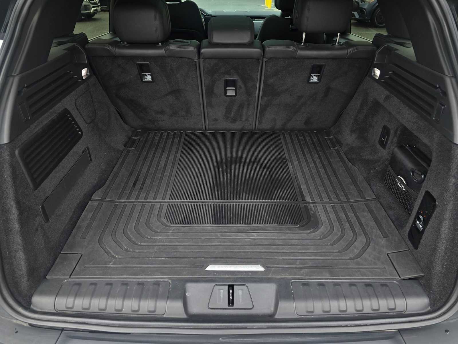 Used 2024 Land Rover Range Rover Sport Dynamic SE image 15