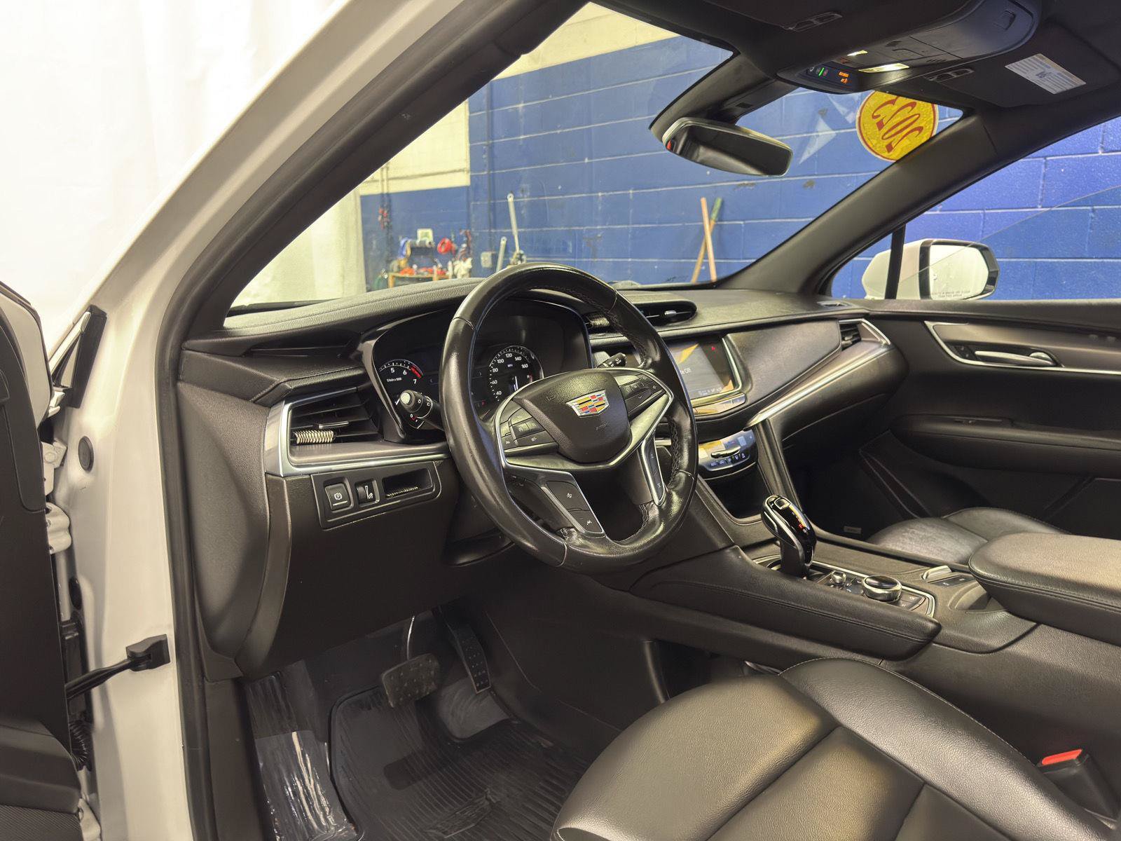 Used 2023 Cadillac XT5 Luxury AWD/4WD image 19
