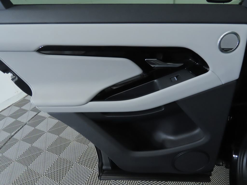 New 2026 Land Rover Range Rover Evoque S image 28