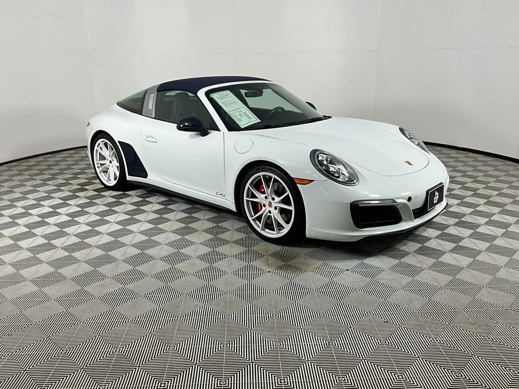 Used 2018 Porsche 911 Targa 4 GTS image 7