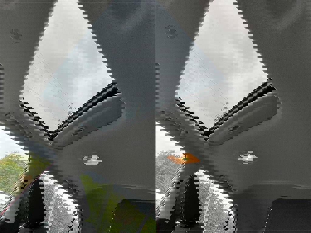 New 2026 Hyundai Venue SEL image 35