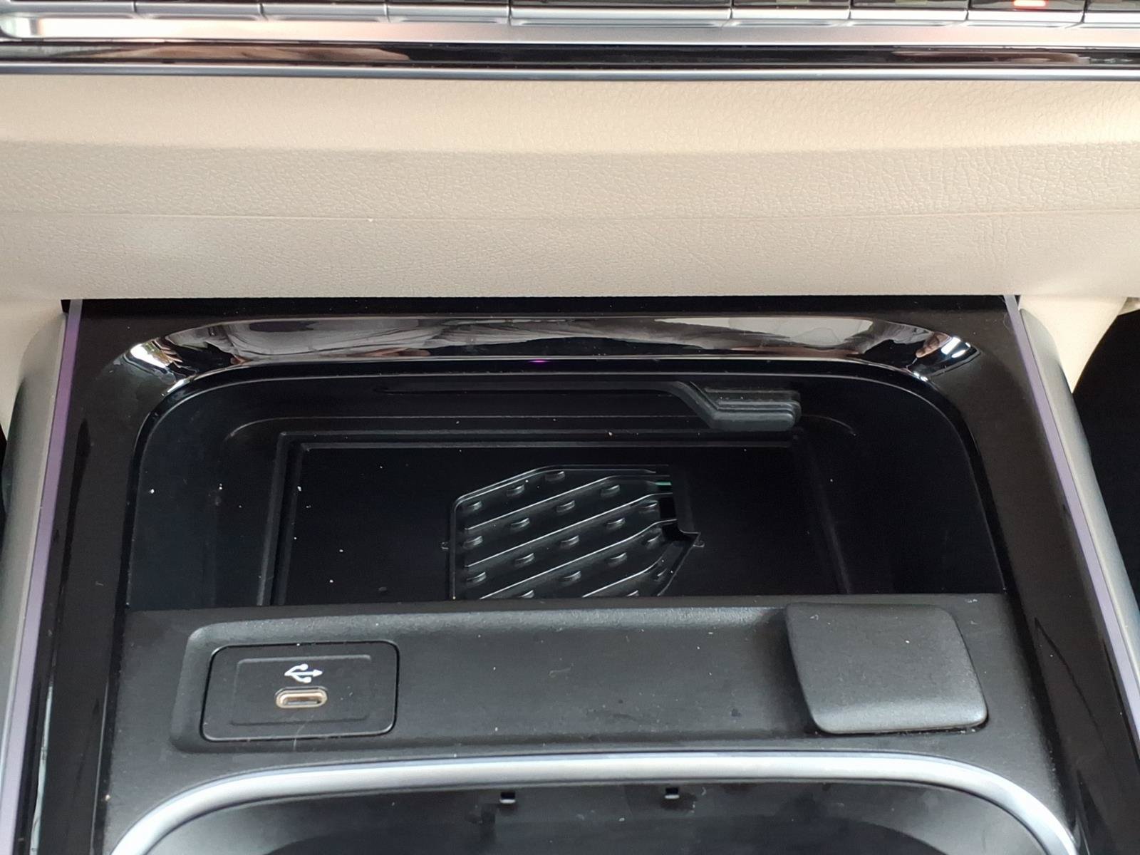 Certified 2025 Mercedes-Benz EQB 300 4MATIC image 19