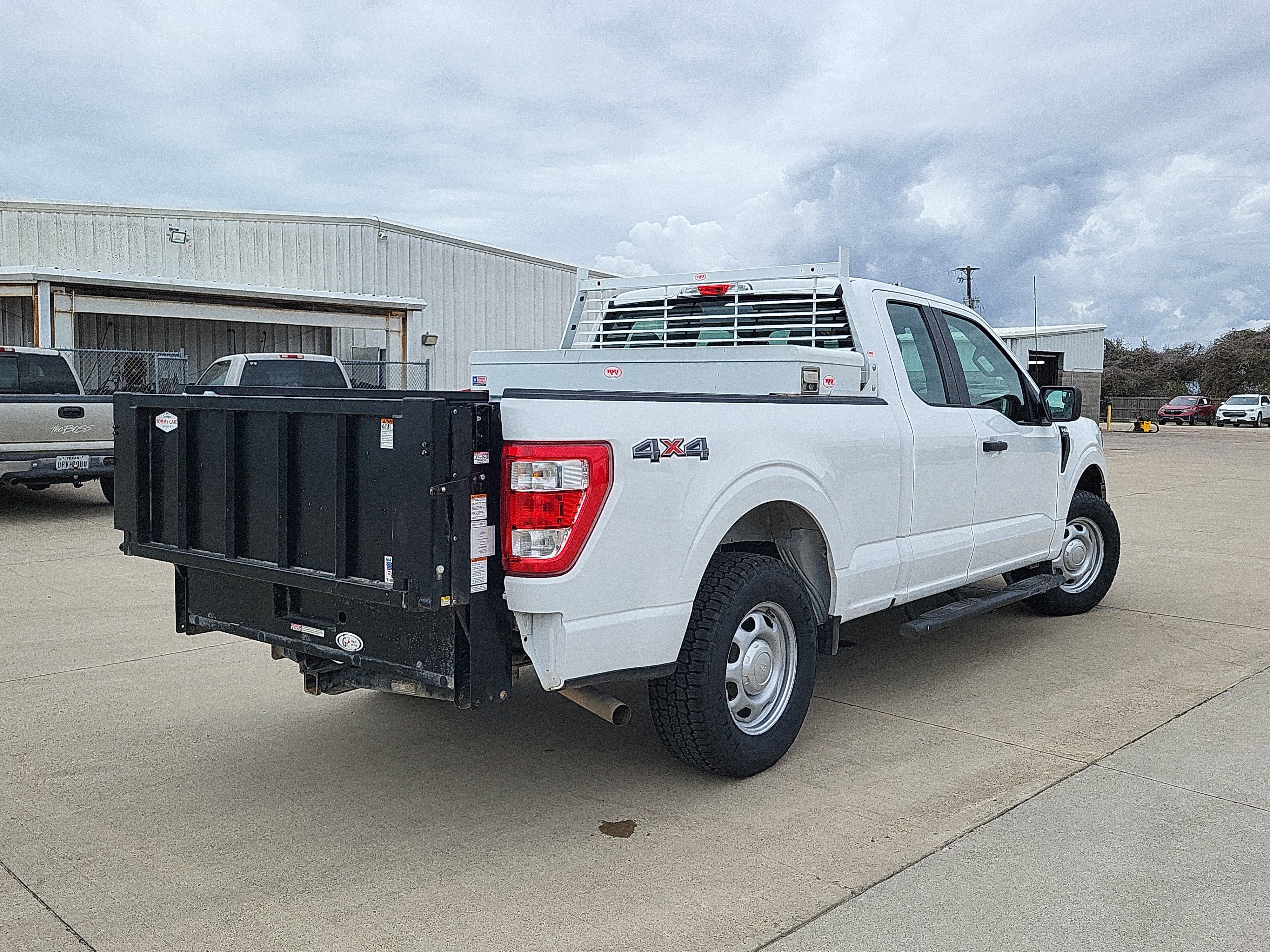 Used 2021 Ford F150 XL w/ XL Power Equipment Group image 5