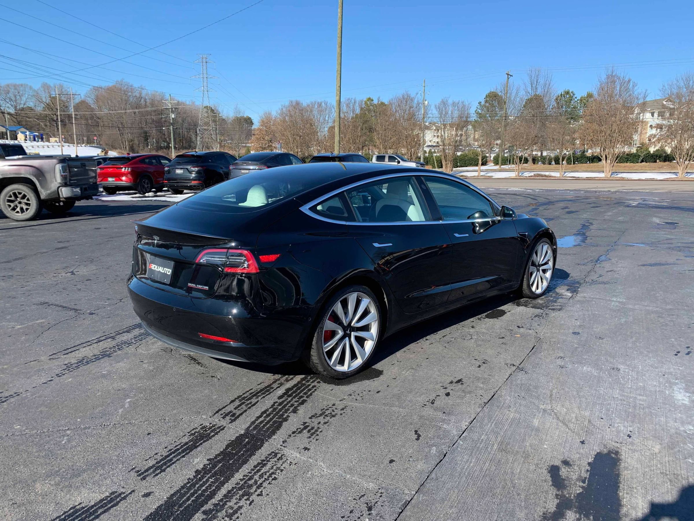 Used 2018 Tesla Model 3 Performance image 11