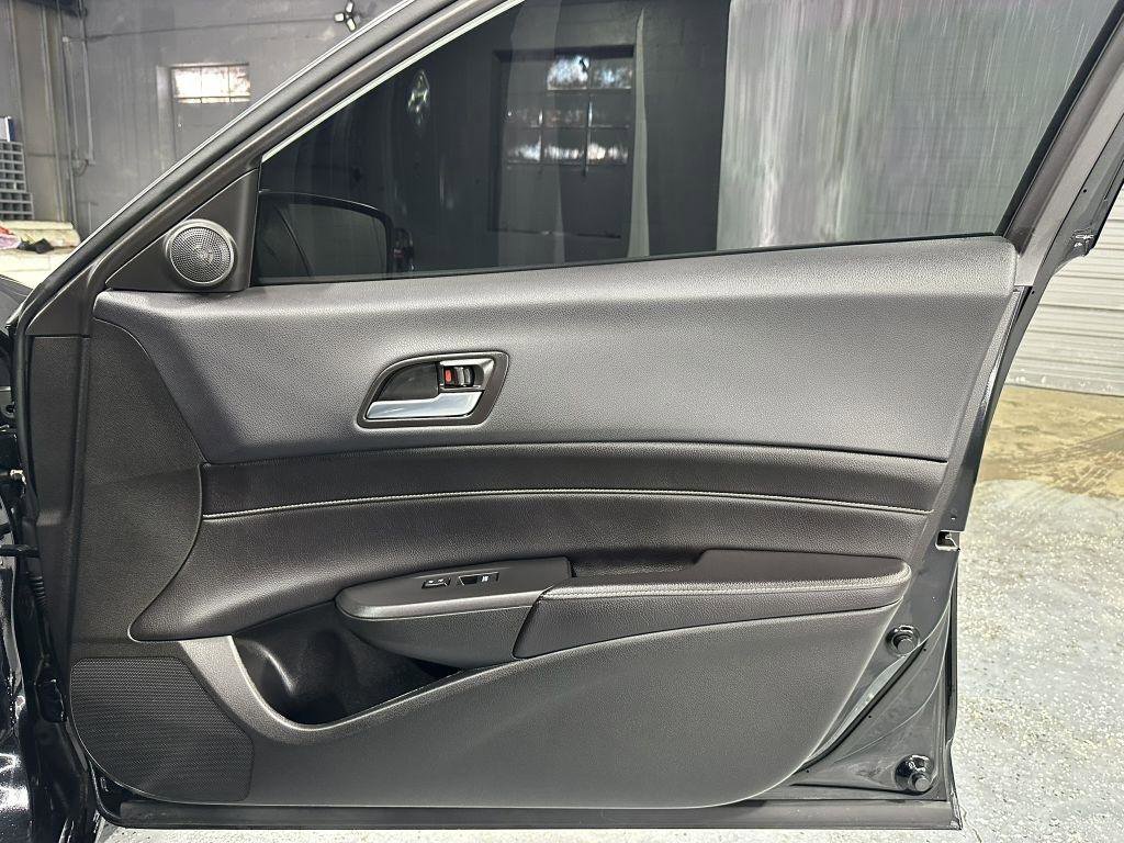 Used 2020 Acura ILX Premium Package image 36