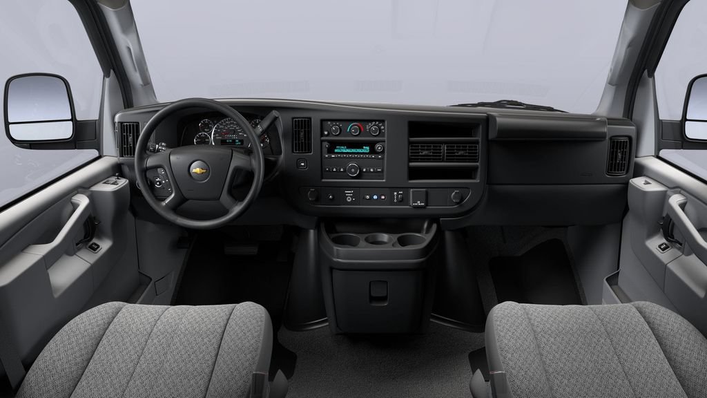 Used 2026 Chevrolet Express 3500 LS RWD image 29