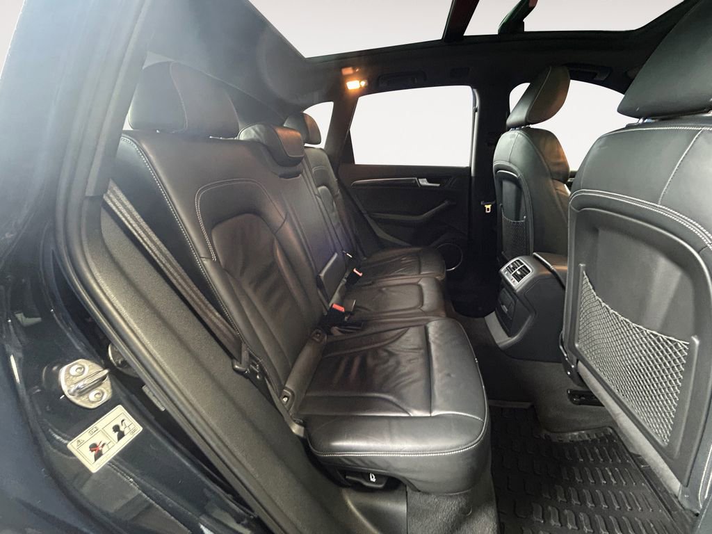 Used 2016 Audi SQ5 Premium Plus w/ Technology Package image 11