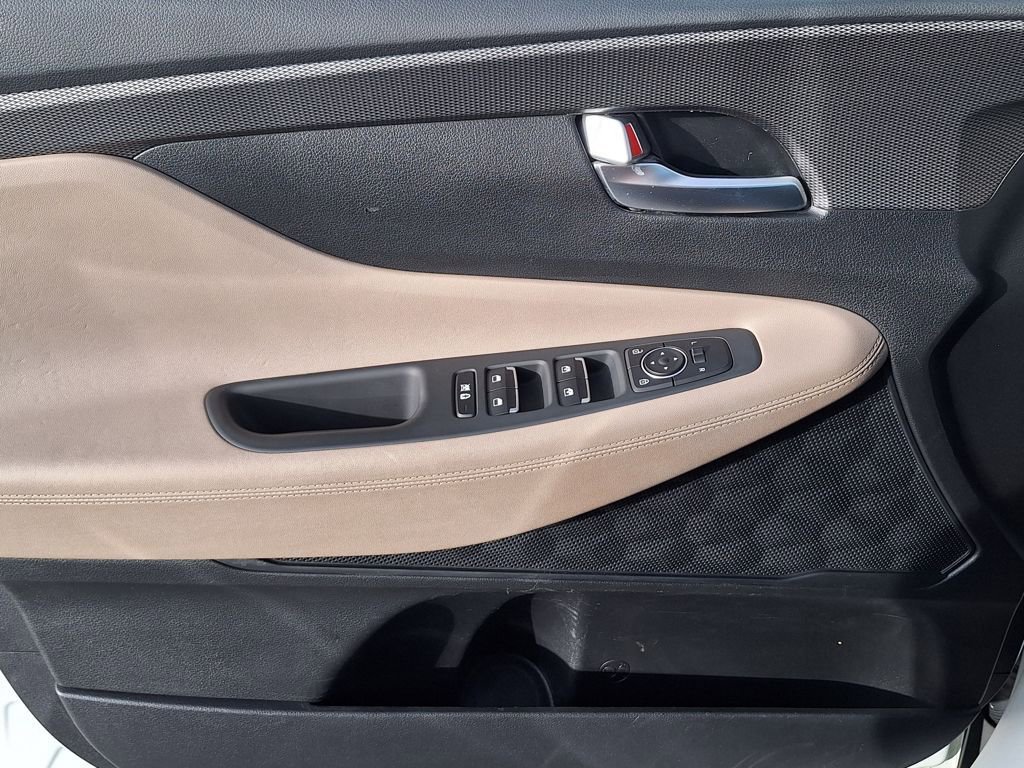 Used 2020 Hyundai Santa Fe SEL image 9