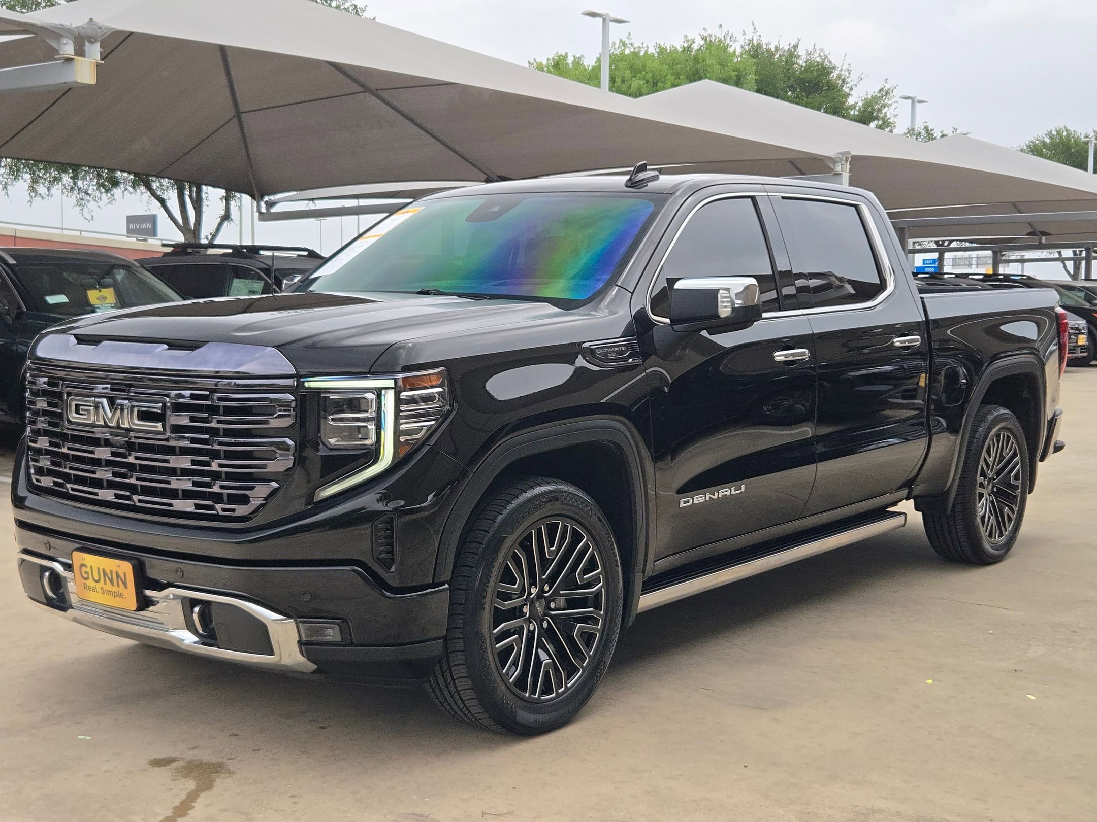 Used 2022 GMC Sierra 1500 Denali Ultimate AWD/4WD image 7