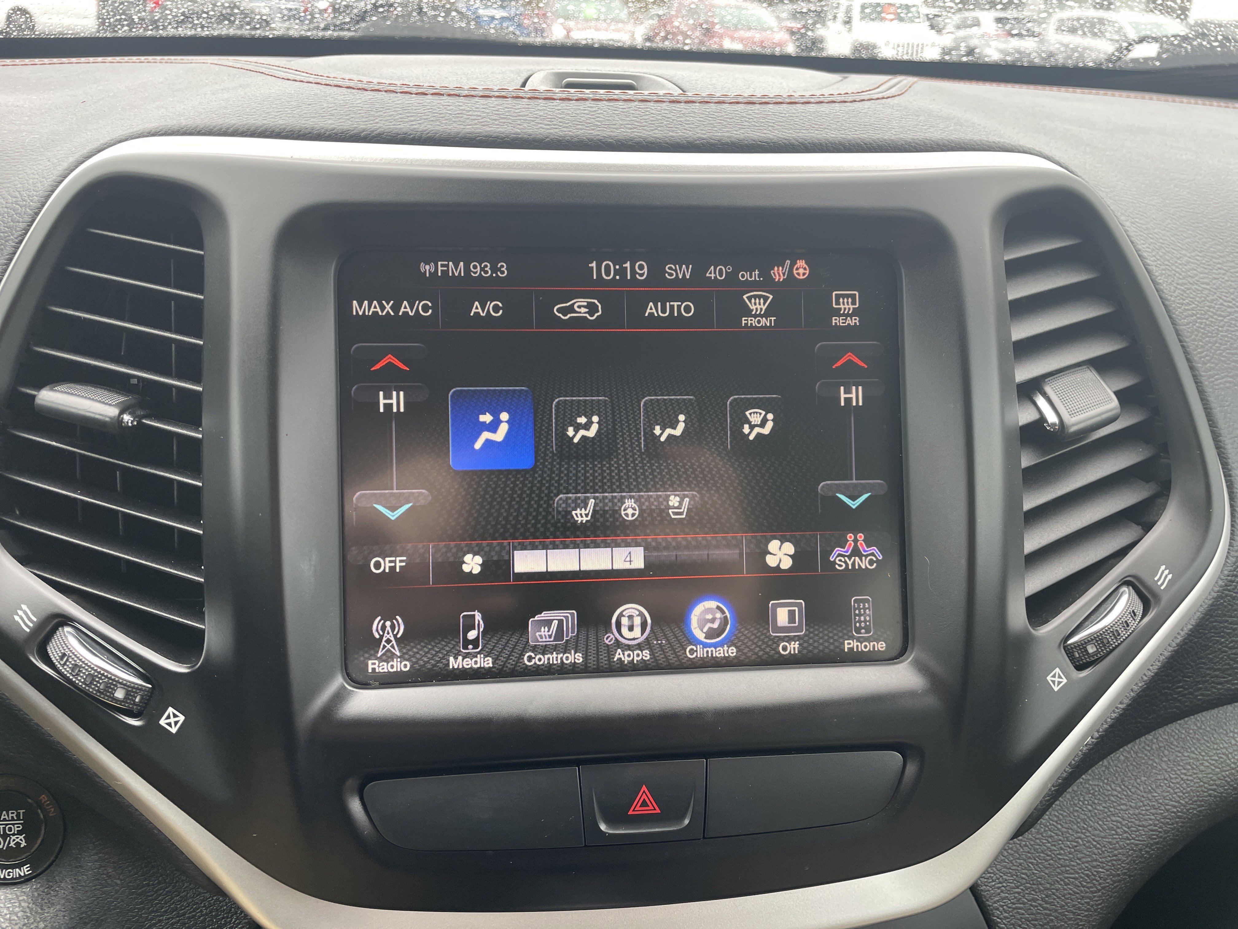 Used 2015 Jeep Cherokee Limited w/ Luxury Group image 27