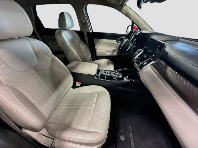Certified 2021 Kia Sorento S FWD image 28