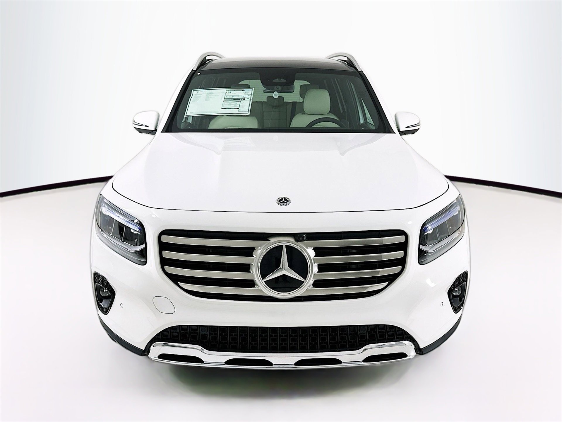 New 2026 Mercedes-Benz GLB 250 image 2