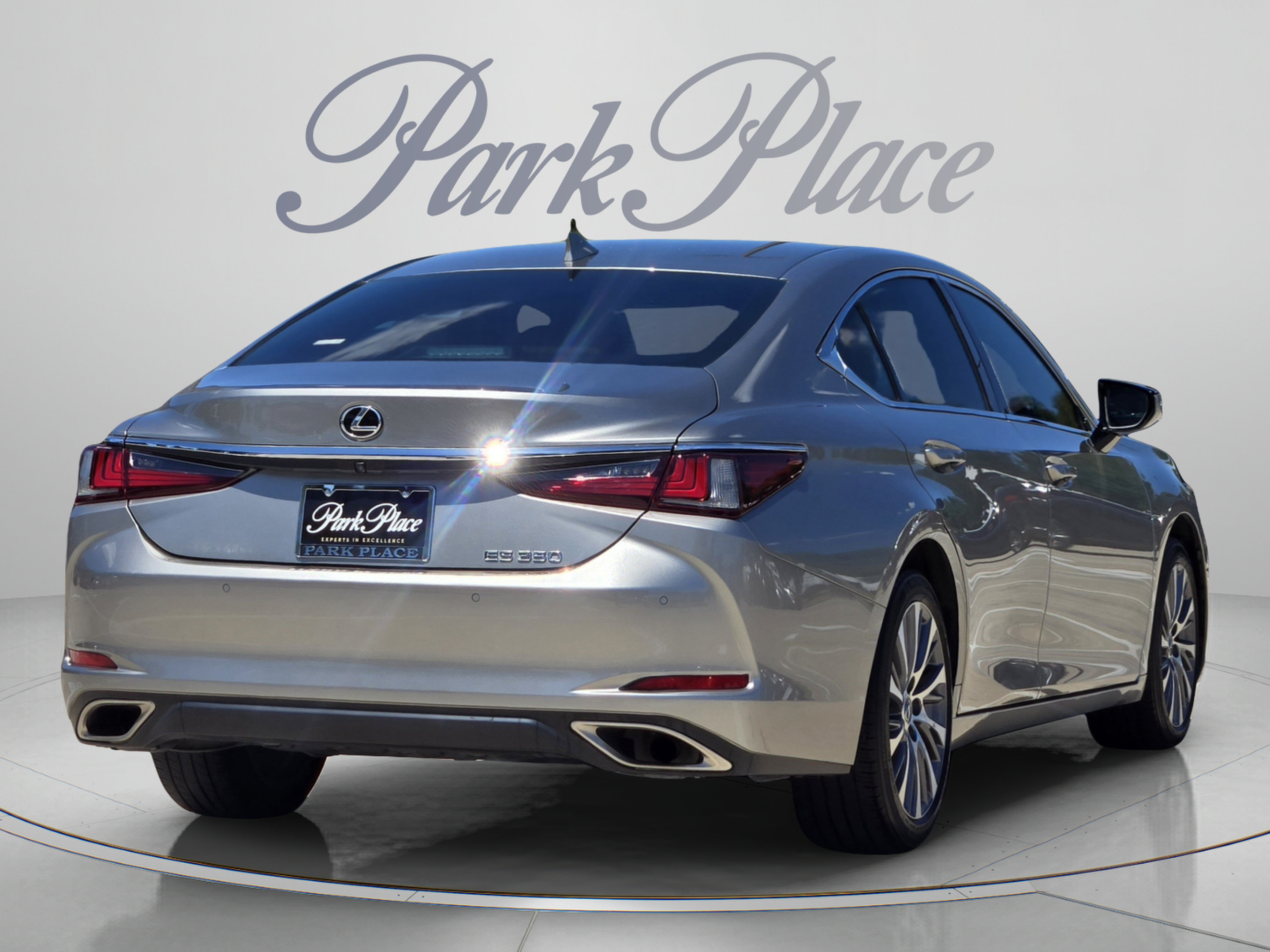 Certified 2021 Lexus ES 350 w/ Premium Package FWD image 4