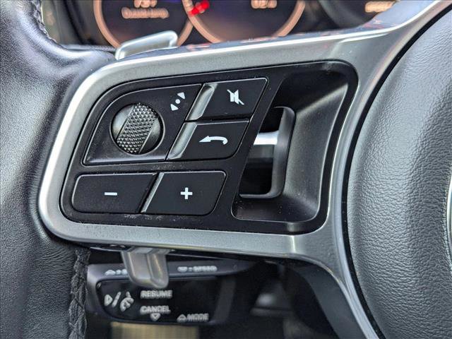 Used 2021 Porsche Cayenne Coupe image 15