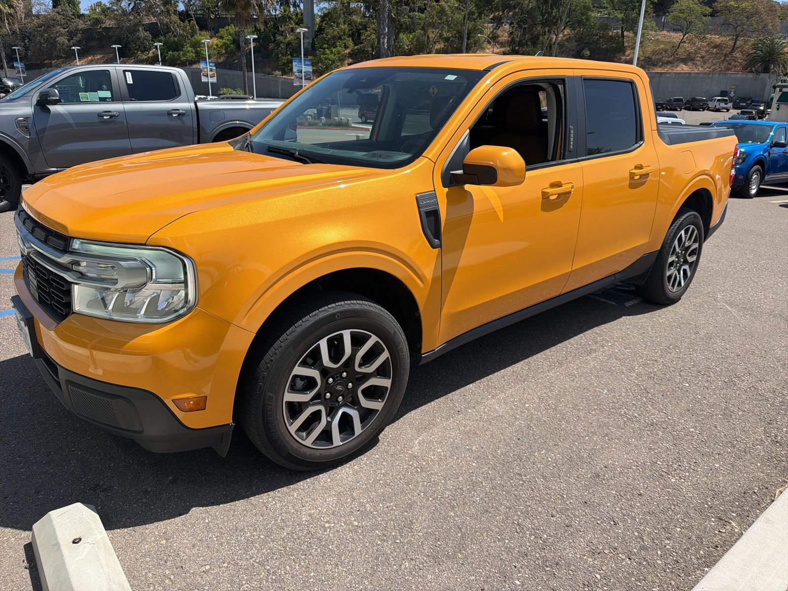 Used 2023 Ford Maverick Lariat w/ Lariat Luxury Package image 1