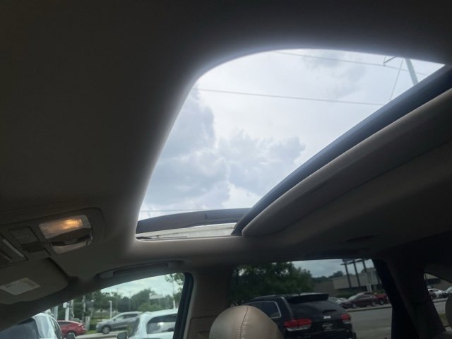 Used 2012 Hyundai Veracruz Limited image 25