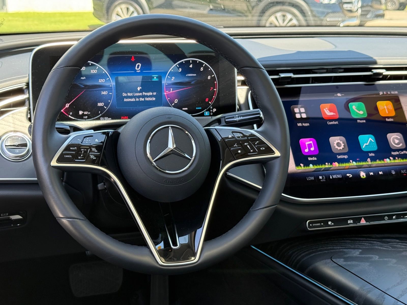 Used 2025 Mercedes-Benz E 350 Sedan image 40