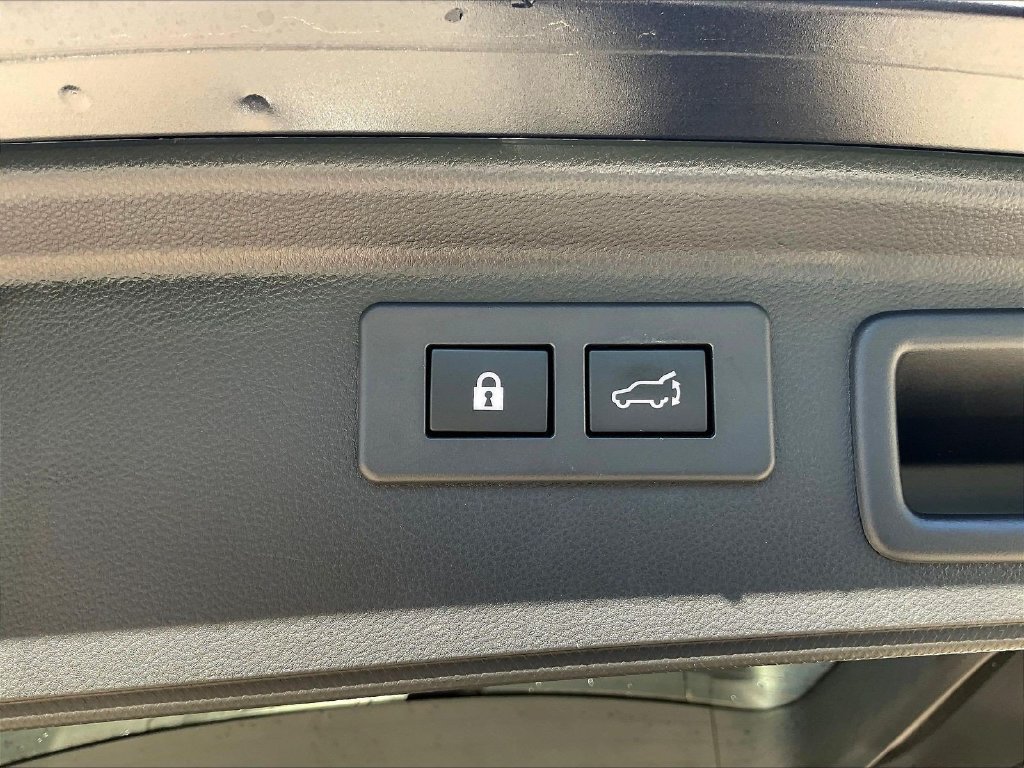 Used 2024 Subaru Forester Touring AWD/4WD image 39