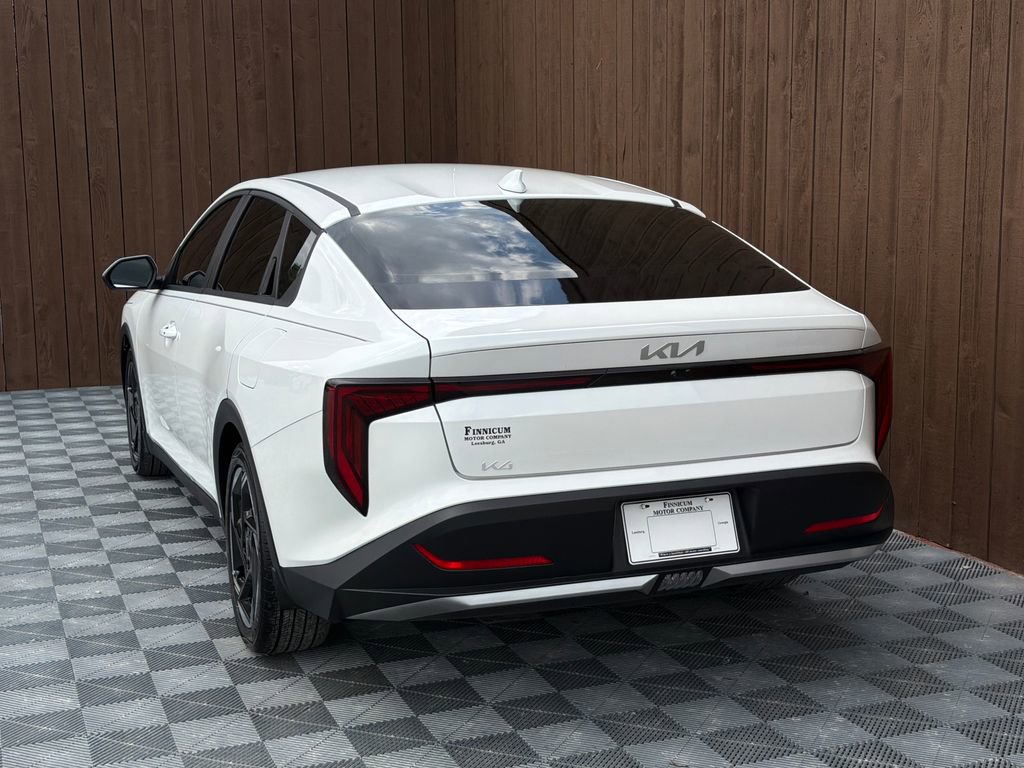 Used 2025 Kia K4 EX image 14
